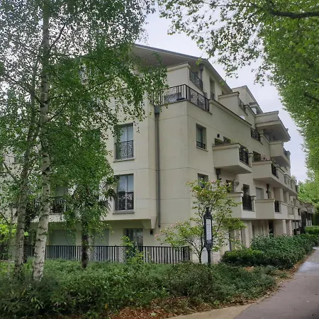 Residences Grande Jatte, Bord De Seine, 52m2 A 97m2, Hopital Americain A 600m *