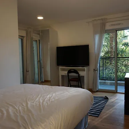 Residences Grande Jatte, Bord De Seine, 52m2 A 97m2, Hopital Americain A 600m