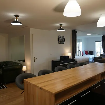 Residences Grande Jatte, Bord De Seine, 52m2 A 97m2, Hopital Americain A 600m